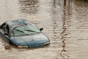 Los seguros de coche cubren catástrofes naturales